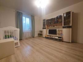 Квартиры, 3-комн., Гатчина