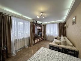 , 4-комн., Санкт-Петербург