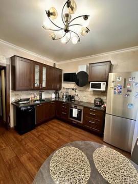 Квартиры, 3-комн., Тосно