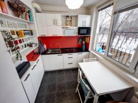 Квартиры, 3-комн., Санкт-Петербург