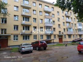 Квартиры, 2-комн., Кировск