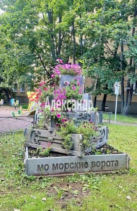 , 4-комн., Санкт-Петербург