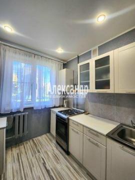 Квартиры, 4-комн., Кириши