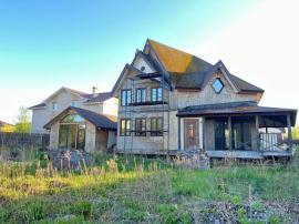 , 4-комн., Тосно