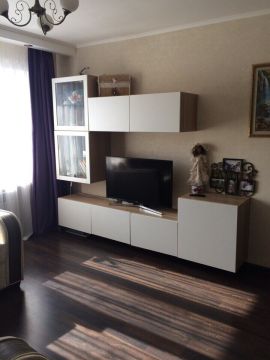 Аренда квартир, 1-комн., Тихвин